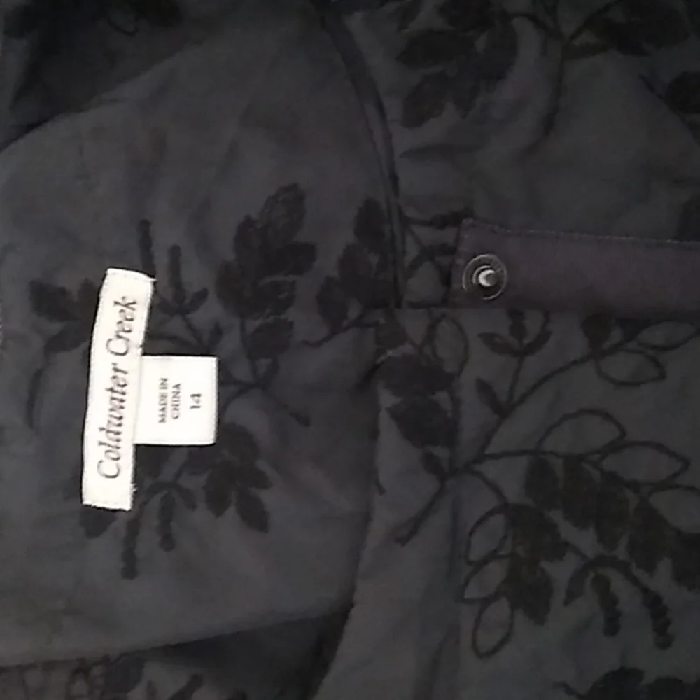 Cold water Creek Red Brocade Snap Up Jacket - Picture 4 of 8